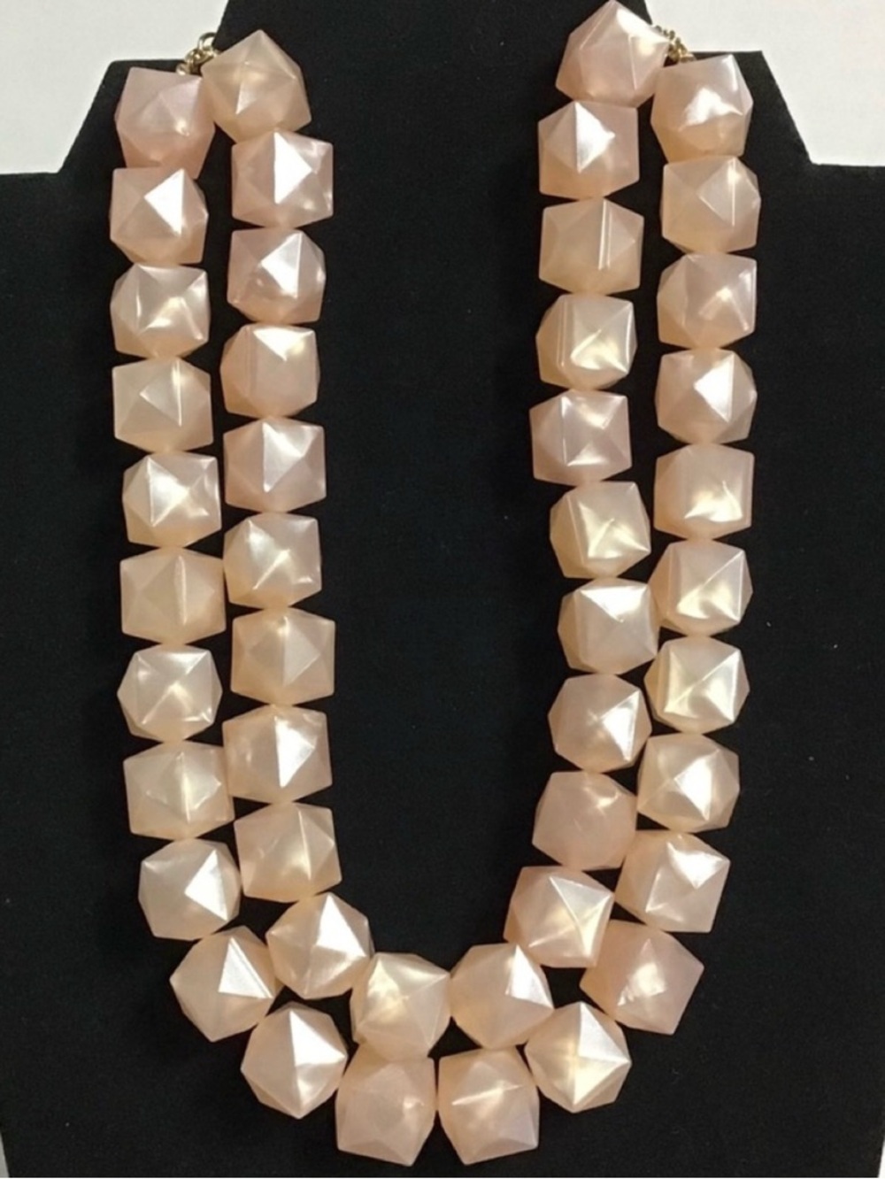 SugarFix Peach Resin Double Strand Bead Necklace (NWOT) - Picture 5 of 7
